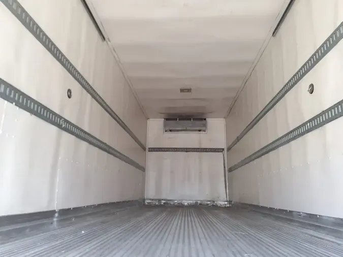 2017 FREIGHTLINER M2 106