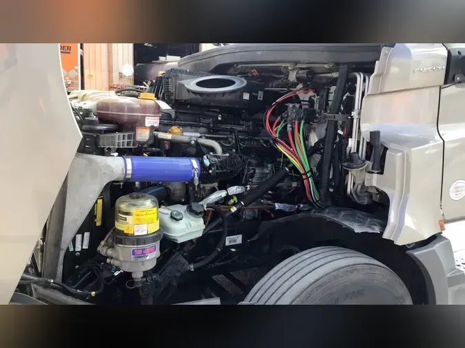 2024 Freightliner Cascadia 126d86693e5f6248967bb26f1d5f1ae8e6b