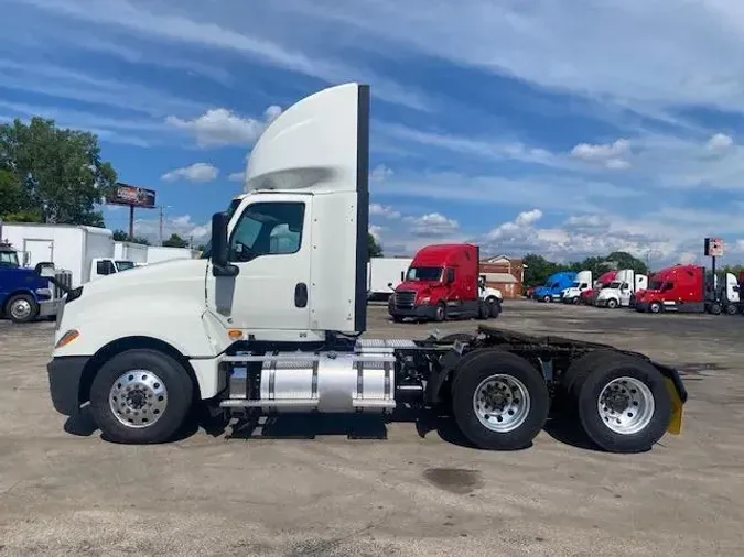 2020 International LT625