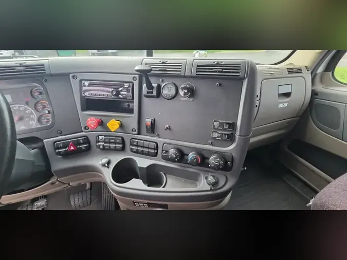 2018 FREIGHTLINER/MERCEDES CASCADIA 125d86a1dbb186b6f0e6ea8724c891f19c9