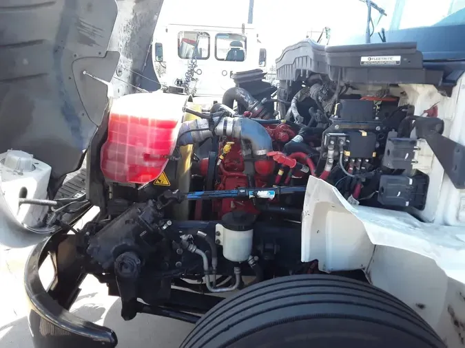2019 NAVISTAR INTERNATIONAL 4300