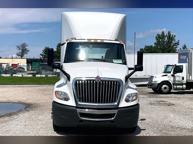 2022 INT LT625 6x4