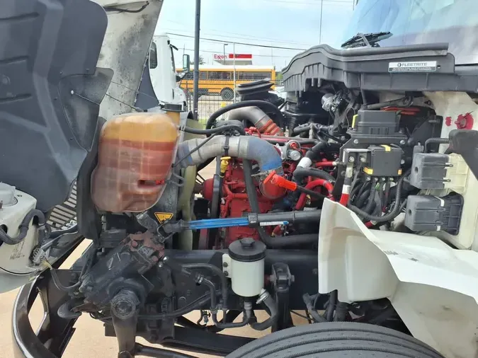 2019 NAVISTAR INTERNATIONAL MV607 (4X2)