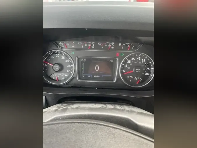 2020 NAVISTAR INTERNATIONAL MV607 (4X2)