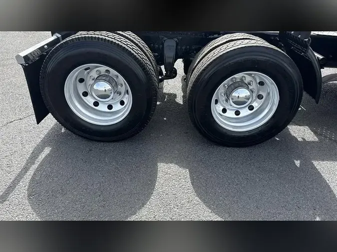 2020 FREIGHTLINER CASCADEVO1