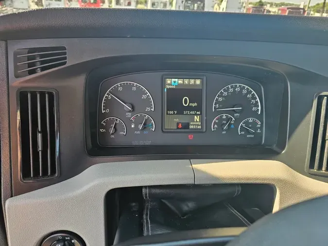 2019 FREIGHTLINER NEW CASCADIA 116