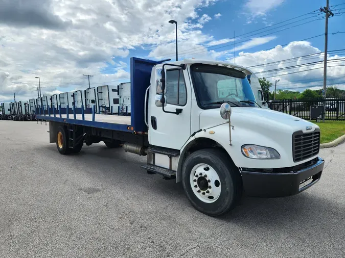 2015 FREIGHTLINER/MERCEDES M2 106