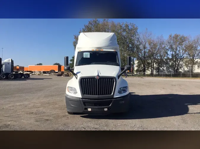 2022 International LT