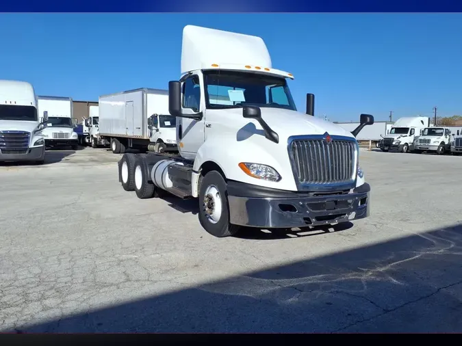 2019 NAVISTAR INTERNATIONAL LT625 DAYCAB T/Ad879e27784e7c63750a24bdc5b24d853