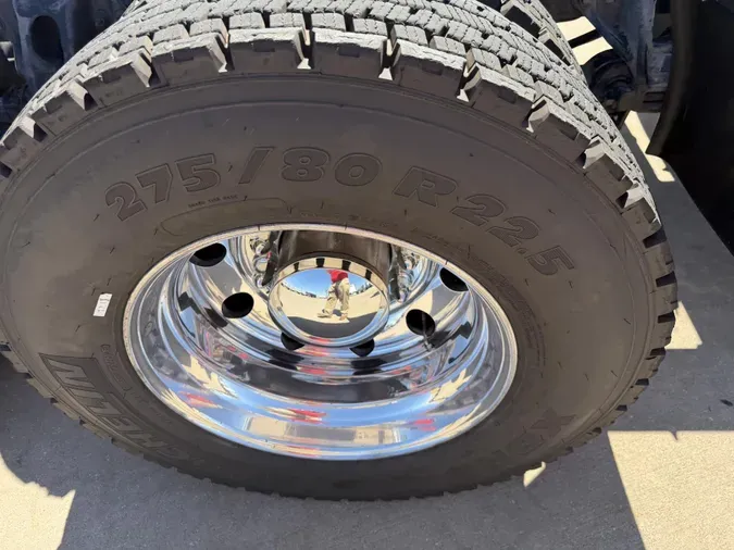 2020 Peterbilt 579d87b261599bf8fc72aed3e1455de45e9