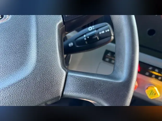 2022 FREIGHTLINER CA126