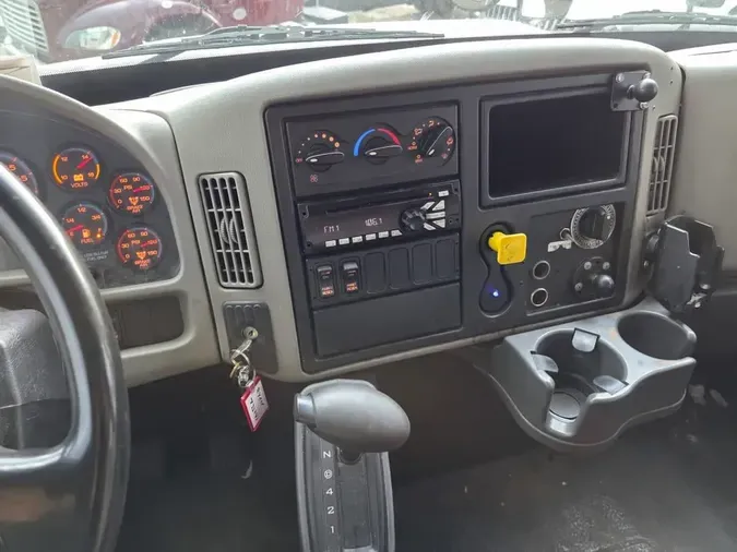 2016 NAVISTAR INTERNATIONAL 4300
