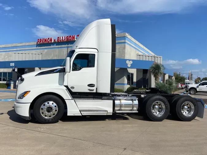 2022 Kenworth T680