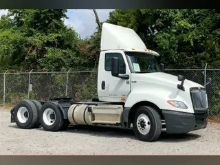 2019 INT LT625 6x4