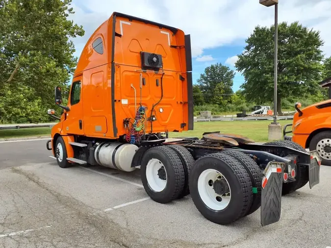 2019 FREIGHTLINER NEW CASCADIA PX12664
