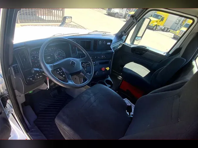 2021 INT LT625 6x4d8859f04c6152221c5d4fa666fd1e8d2
