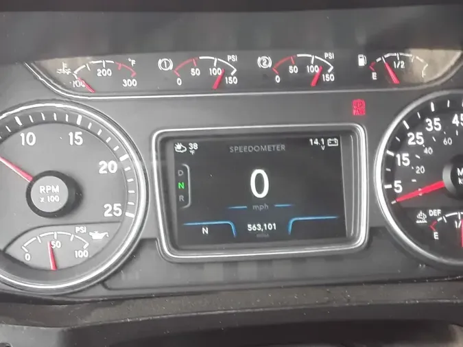 2019 NAVISTAR INTERNATIONAL LT625 SLPR CABd88971d100a74194355b14f8558f1b35