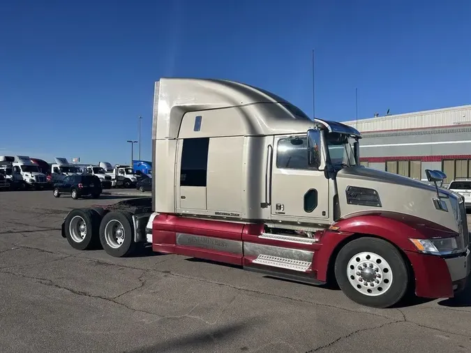 2018 Western Star 5700 XE Sleeper