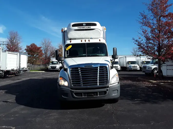 2017 FREIGHTLINER/MERCEDES CASCADIA 125