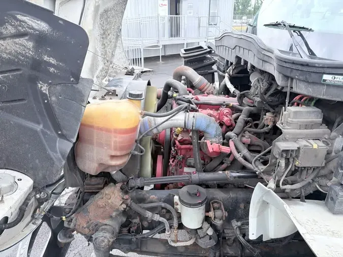 2019 NAVISTAR INTERNATIONAL 4300