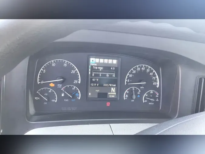 2019 Freightliner Cascadia 126
