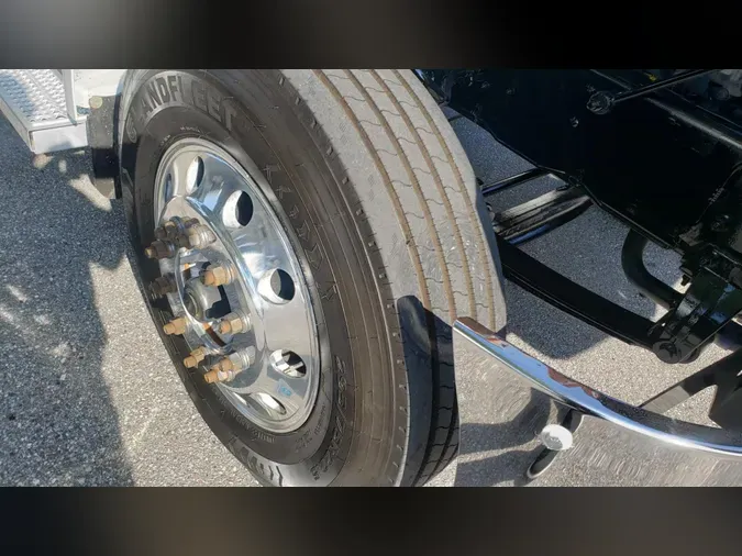 2020 Peterbilt 337