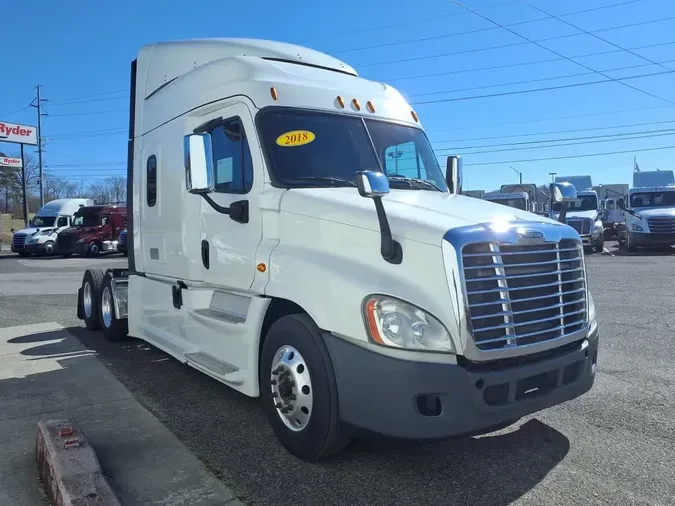 2018 FREIGHTLINER/MERCEDES CASCADIA 125d896b367fc0d0496d145b12fb284c34b