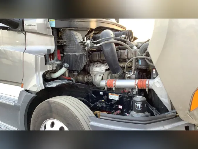 2021 Freightliner Cascadia 126