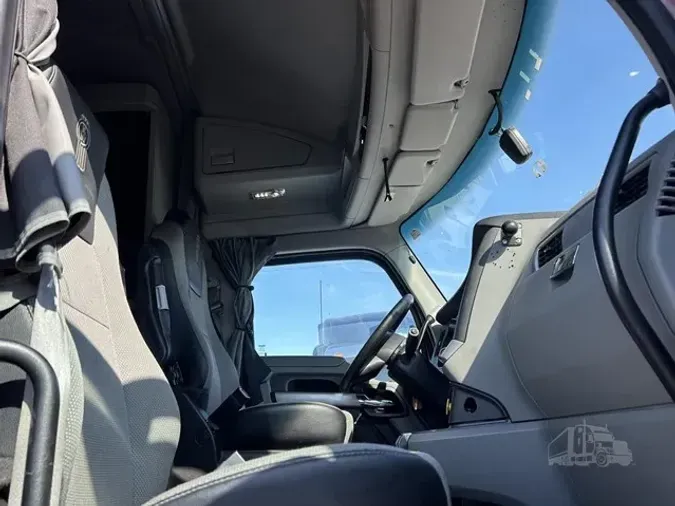 2022 KENWORTH T680