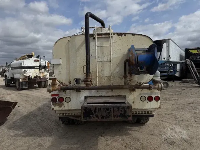 2009 INTERNATIONAL DURASTAR 4300