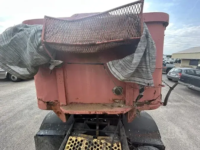 1990 PALMER 24 FT END DUMP