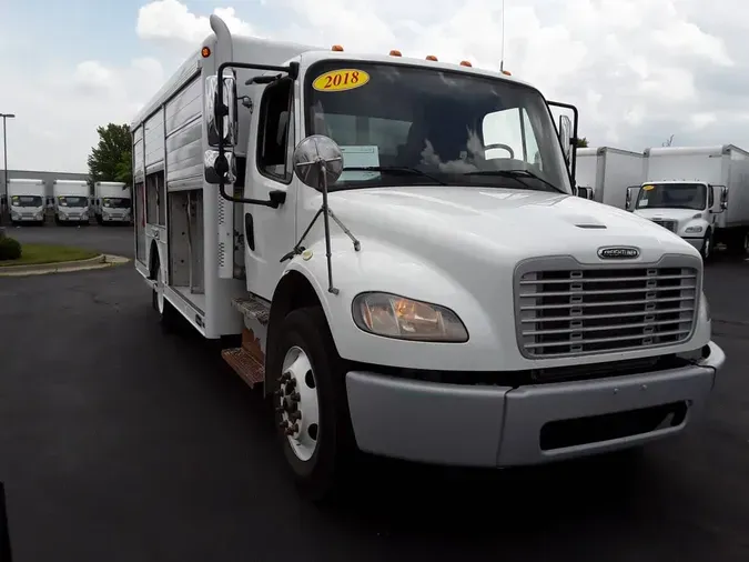 2018 FREIGHTLINER M2 106