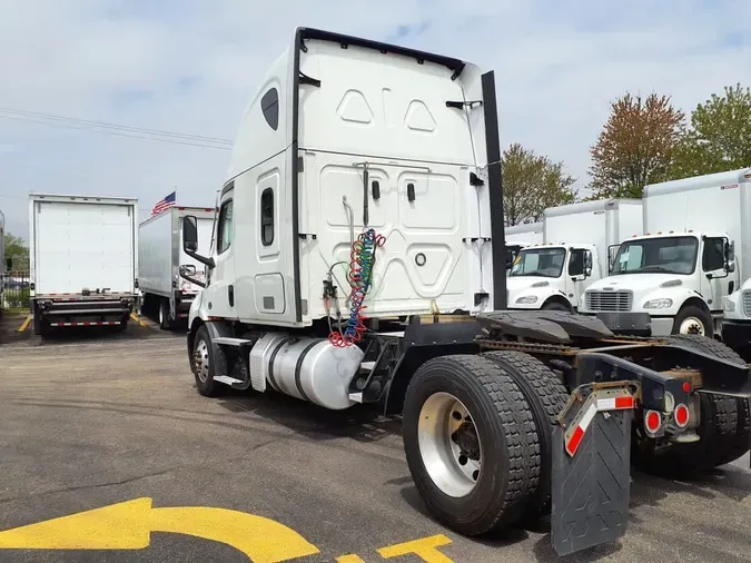 2021 FREIGHTLINER/MERCEDES NEW CASCADIA 116