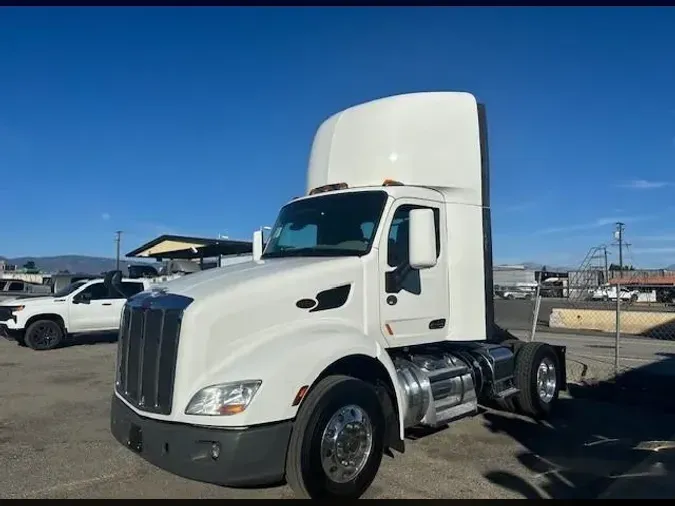 2020 Peterbilt 579