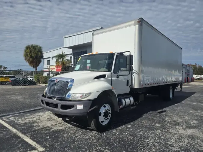 2019 NAVISTAR INTERNATIONAL 4300
