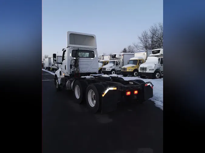 2019 NAVISTAR INTERNATIONAL LT625 DAYCAB T/Ad8ae229163f5b9cadf39c0f6d02284f5