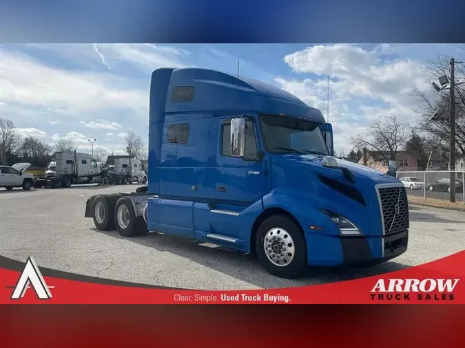 2020 VOLVO VNL760