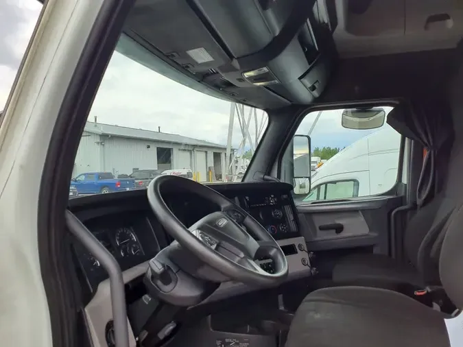 2019 FREIGHTLINER NEW CASCADIA PX12664