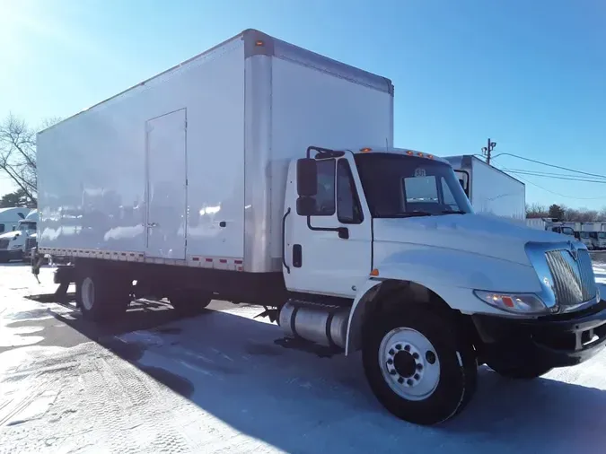 2019 NAVISTAR INTERNATIONAL 4300