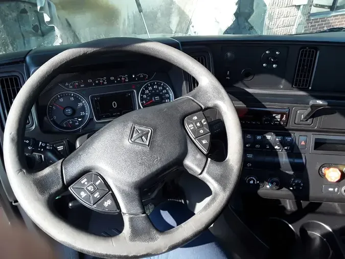 2019 NAVISTAR INTERNATIONAL LT625 DAYCAB T/Ad8b4e11adb9aba88bb4584f82080ce9c
