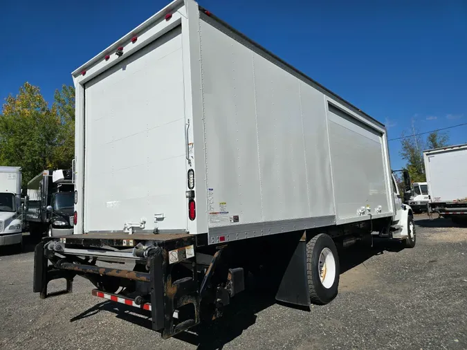 2016 FREIGHTLINER/MERCEDES M2 106