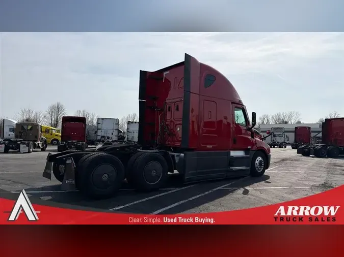 2023 FREIGHTLINER CA126