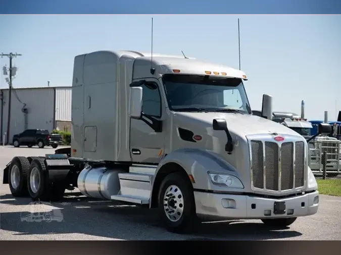 2020 PETERBILT 579