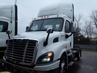 2018 FREIGHTLINER/MERCEDES CASCADIA 113