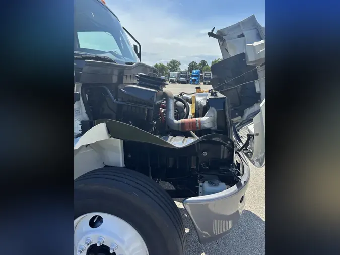 2019 International MV607d8bf3be9661386cc695d3206c0f05404