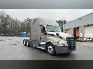 2022 Freightliner Cascadia 126