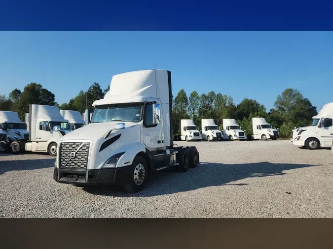 2019 Volvo VNL300d8c48dd2a90a180178ec3ec252099bc9