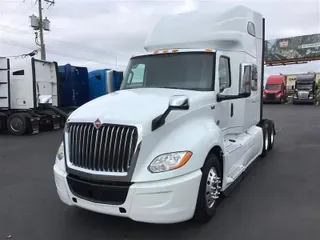 2019 INTERNATIONAL LT