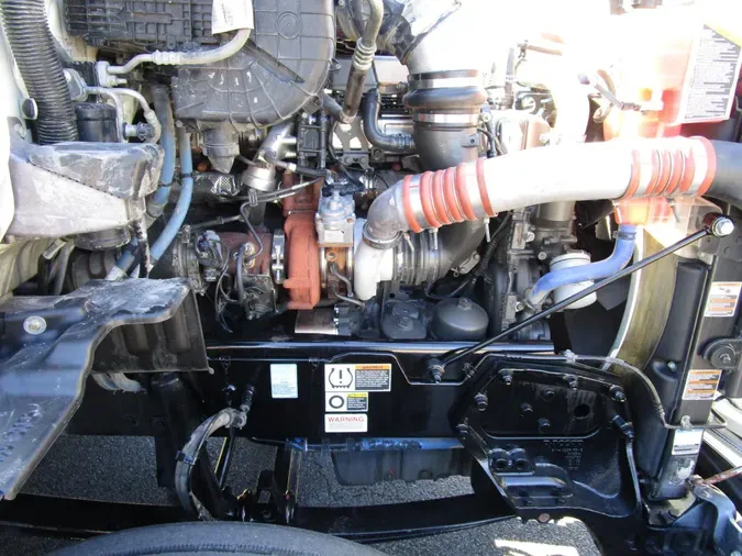 2021 Peterbilt 579d8c9cca754ebf481b40ec78f9b438182