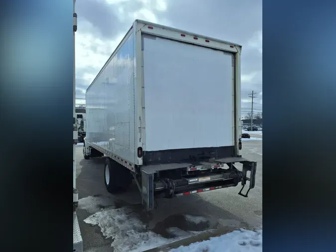 2019 FREIGHTLINER/MERCEDES M2 106